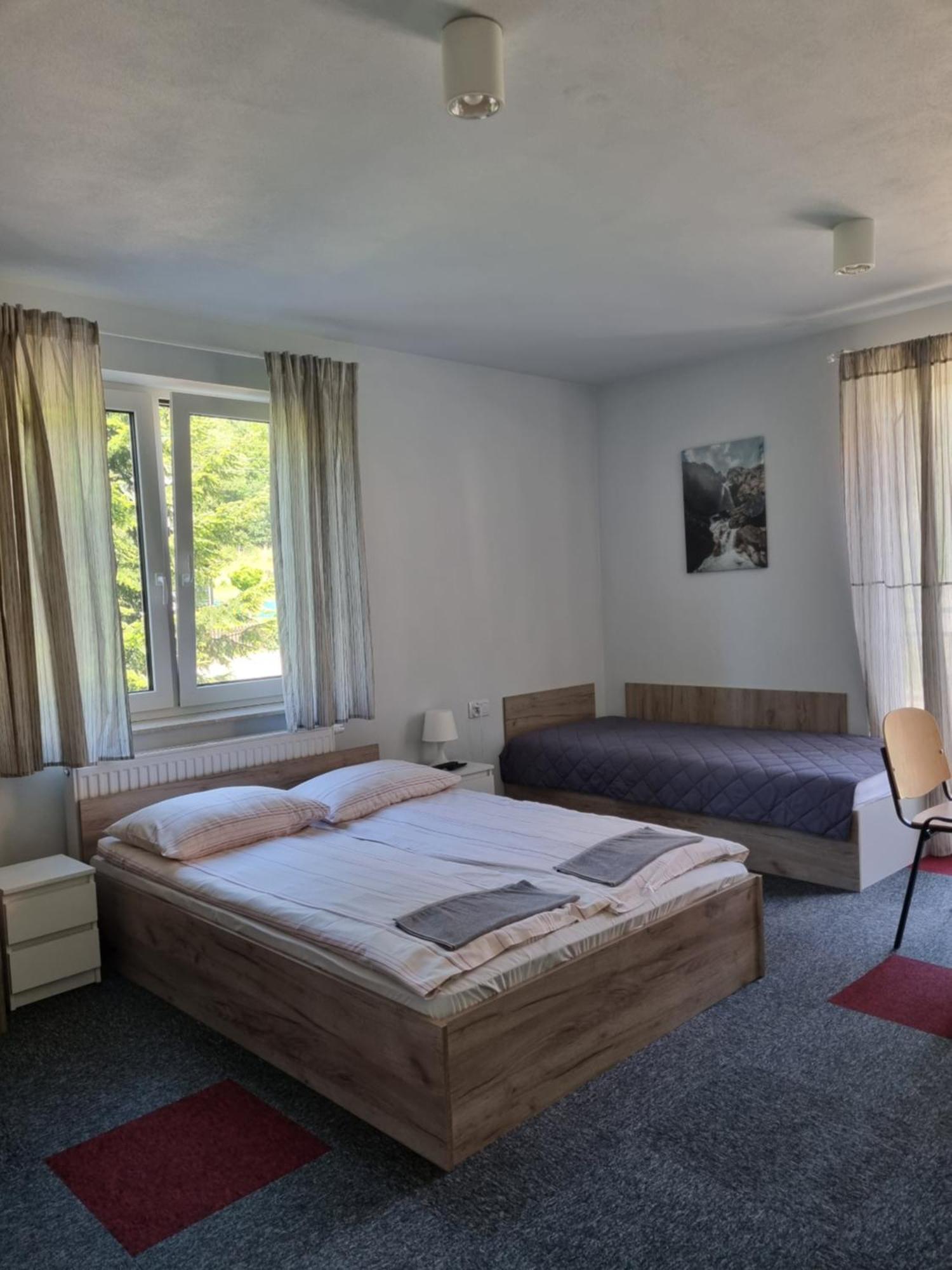 Dom Goscinny Skarpa Krynica Zdroj Buitenkant foto