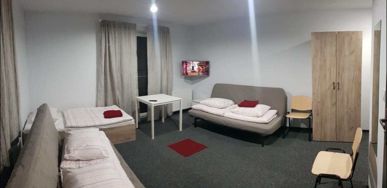 Dom Goscinny Skarpa Krynica Zdroj Buitenkant foto