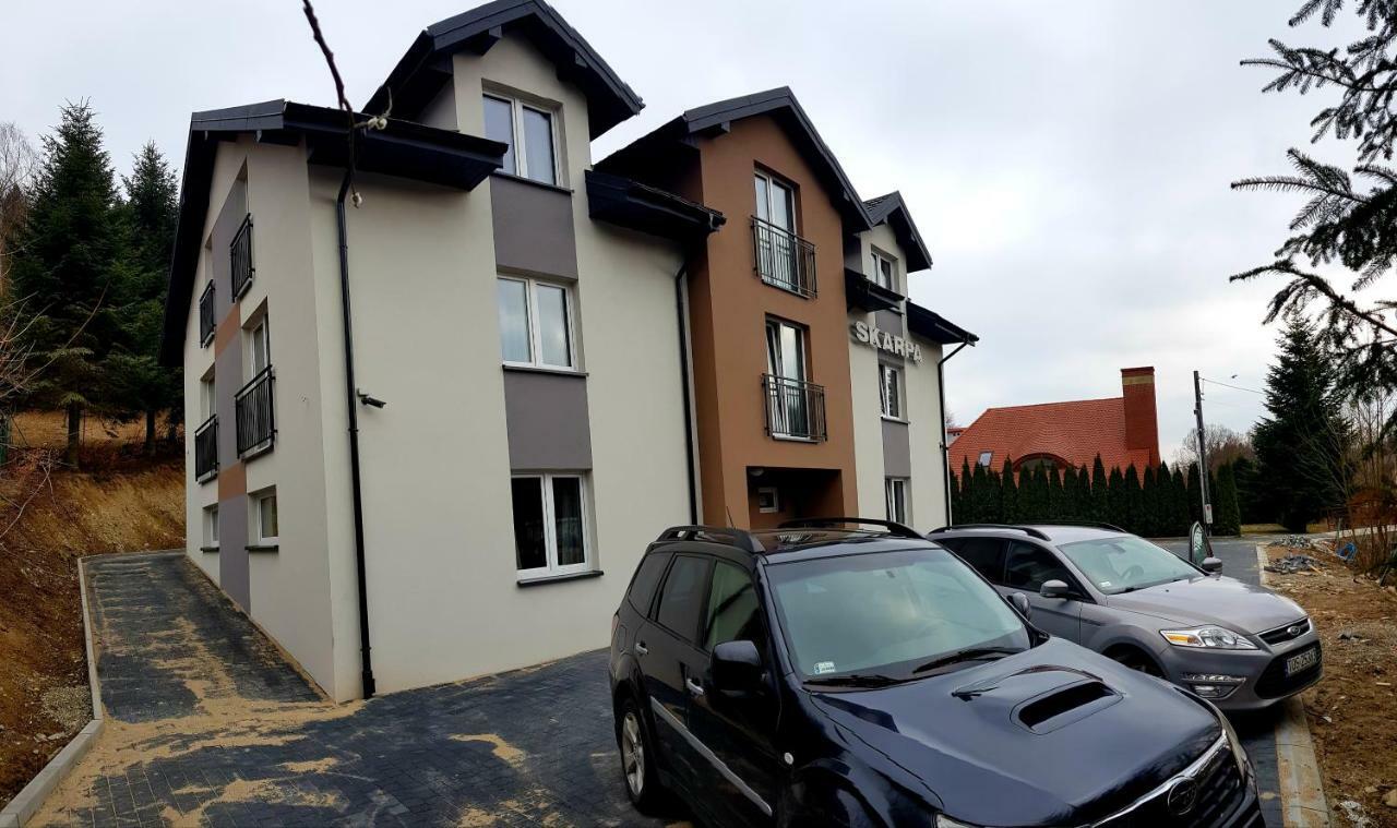 Dom Goscinny Skarpa Krynica Zdroj Buitenkant foto